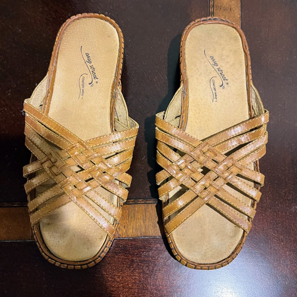 Easy Street Comfort Wave Sandals GUC Size 9M
